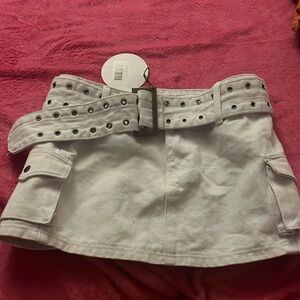 white denim skirt